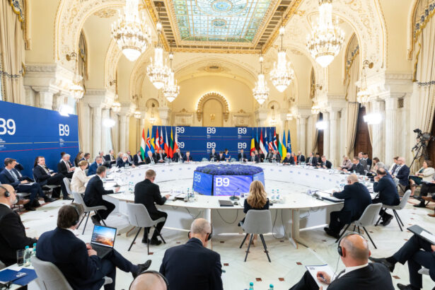 concluziile lui traian basescu dupa summitul b9 in 5 7 ani europa isi va putea garanta securitatea care ar fi punctul nevralgic 6a04d48053bda