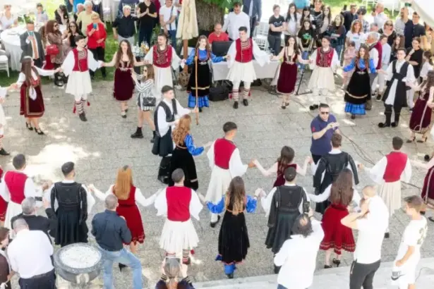 constanta devine centrul festivitatilor de ziua nationala a armanilor un secol de la colonizarea cadrilaterului si celebrarea identitatii balcanice 6a117a690b4ef