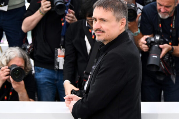 cristian mungiu la cannes 2026 nu sunt aici pentru a face pe placul cuiva in cinema trebuie sa iti asumi riscuri 6a12056952057