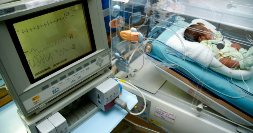 dsp a facut verificari la maternitatea polizu unde un nou nascut prematur a murit un medic a fost amendat precizarile spitalului 6a0312bae27d1