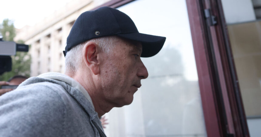 e batuta in cap discutii despre interventii politice pentru un proiect cu eoliene in biroul procurorului gigi stefan stenograme 6a072dacac5c1