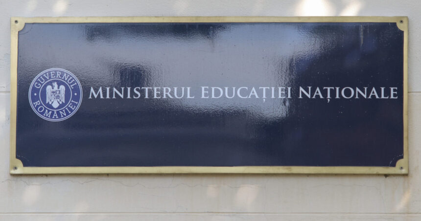 exclusiv cand va aloca statul roman 6 din pib pentru educatie ministrul mihai dimian avem investitii doar sa nu furam 6a0b1b2f5a6b4