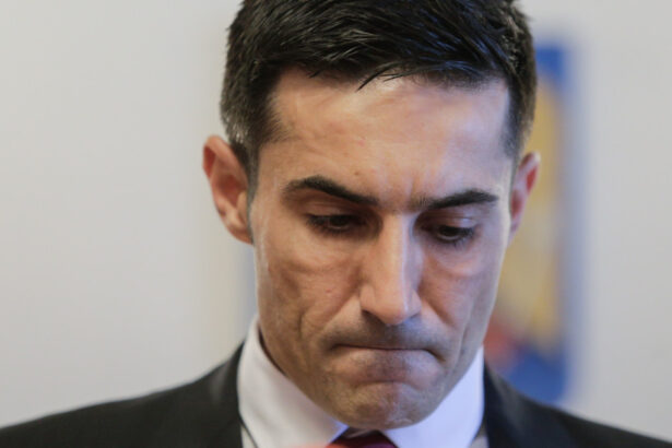 exclusiv claudiu manda spune ca social democratii au doua posibilitati nu este o lovitura de stat psd s a comportat cu responsabilitate 69fb37cbb11eb