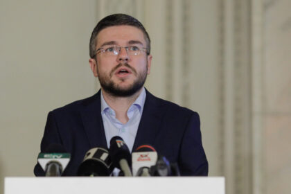 exclusiv irineu darau socat de minciuna din politica azi stai in fata si esti sigur ca spun adevarul iar a doua zi fac exact opusul 6a09d0ade1012