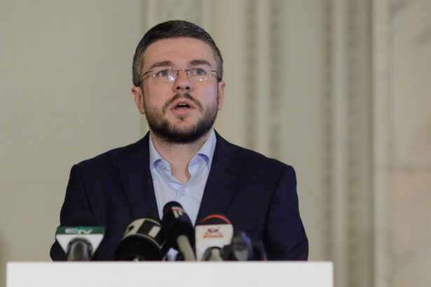 exclusiv irineu darau socat de minciuna din politica azi stai in fata si esti sigur ca spun adevarul iar a doua zi fac exact opusul 6a09d0ade1012