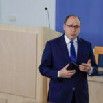 exclusiv sport arta si voluntariat solutia ministrului educatiei pentru combaterea consumului de droguri in scoli 6a0b0612268b6