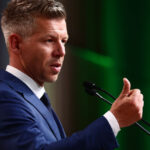in primul sau discurs in calitate de prim ministru peter magyar i a dat presedintelui ungariei un ultimatum pentru a demisiona 69ff75e840b88
