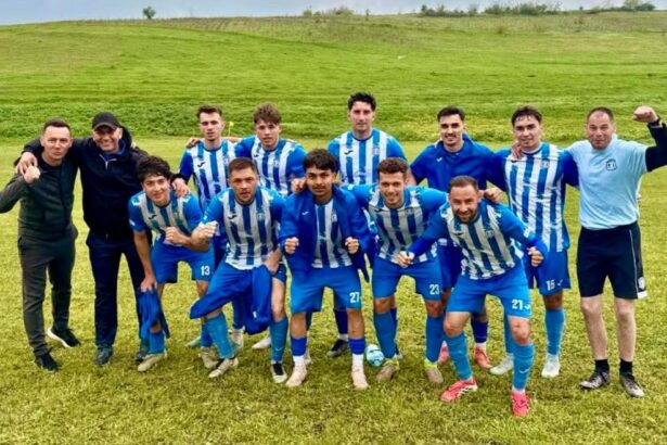 lupta pentru promovare din liga a v a continua fara surprize la varf dupa etapa de duminica 6a02453c6d315