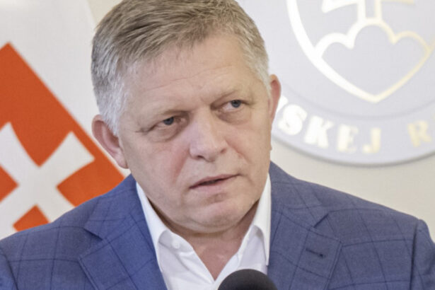 premierul slovac robert fico despre prabusirea dronei pe un bloc de locuinte la galati solicit deschiderea dialogului ue rusia 6a197c0786ddb