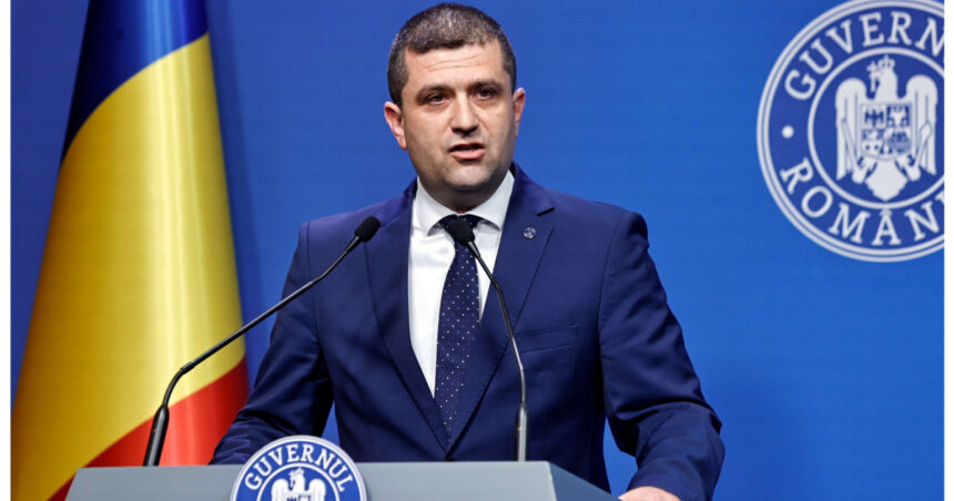 radu miruta atac la seful romarm pe care il acuza ca a ocupat ilegal o functie nici nu stie sa desparta in silabe ce inseamna asta 6a106bb6eba95