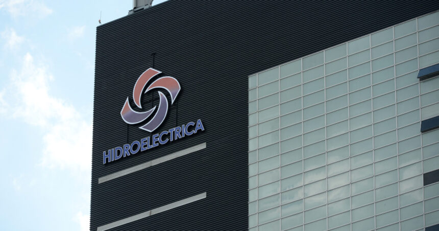 reactia hidroelectrica dupa ce ministerul energiei a anuntat suspendarea presedintelui consiliului de supraveghere acuzat de mita 69fe27eb0e127