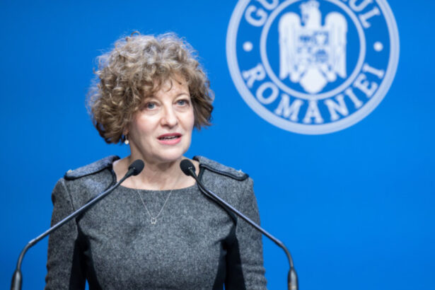 reactia lui nicusor dan in scandalul mailurilor trimise de oana gheorghiu sa ne uitam la marea coruptie uriasa evaziune fiscala 6a06efa152eaf