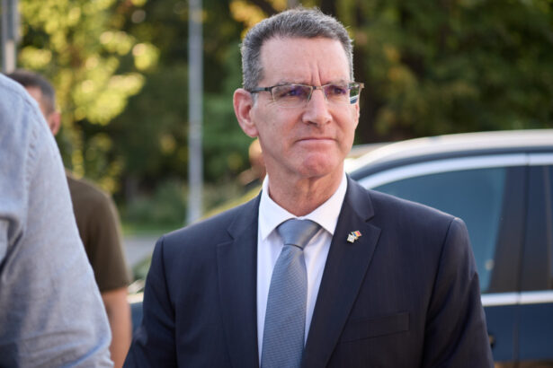 romania a devenit o parte din mine mesajul ambasadorului israelului despre tara in care s au nascut parintii sai 6a17508f7f5da