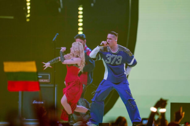 satoshi reprezentantul r moldova la eurovision reactioneaza in scandalul provocat de votul juriului nu alimentati ura 6a09e24556669