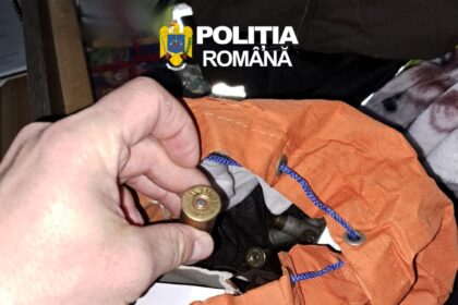 seful ocolului silvic baneasa vizitat de mascati acuzat ca si tragea bani folosindu se de zilieri 69fc98787f2be