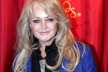 staff ul cantaretei bonnie tyler mesaj catre fani pe pagina ei oficiala 69ff44afbc561