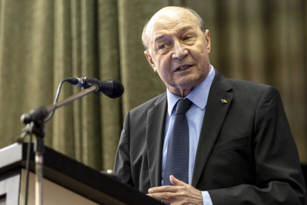 traian basescu spune cine este liberalul 100 pe care l ar vedea in functia de premier nu l pune nimeni sub semnul intrebarii 6a06bd2ccc620