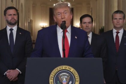 trump ar urma sa ajunga in grecia in aceasta vara rubio si hegseth asteptati si ei la atena se intampla multe lucruri 69faedc951863