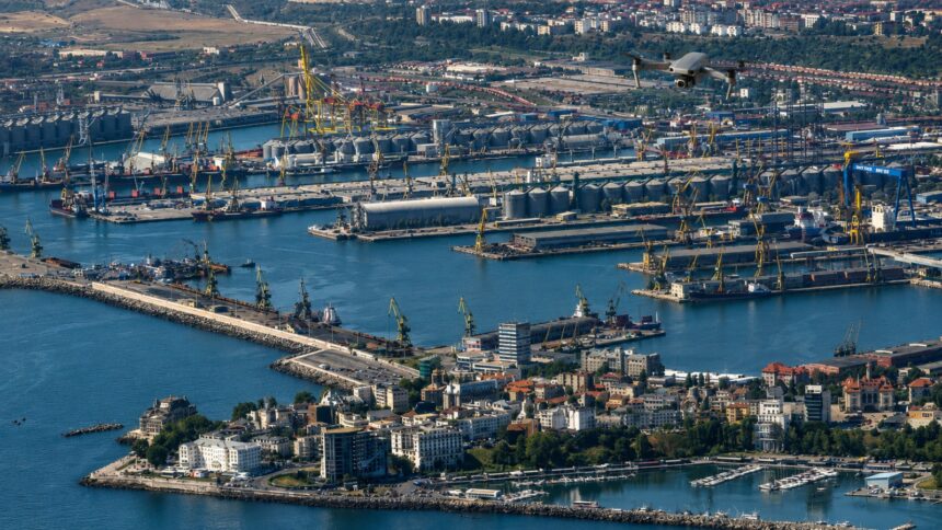 update cinci candidati ramasi pe lista scurta pentru conducerea portului constanta concursul a fost adjudecat de teodorescu 6a1aee7ca152c