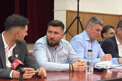 update sedinta s a anulat consilierii locali din cernavoda vor sa il schimbe din functie pe viceprimarul catalin apostol 6a01e9219bc10