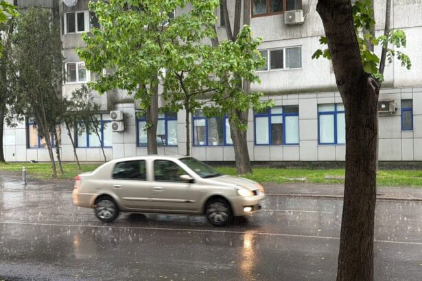 video avertizare meteo severa la constanta ploi torentiale grindina si descarcari electrice 6a0dbbf8c0b7c