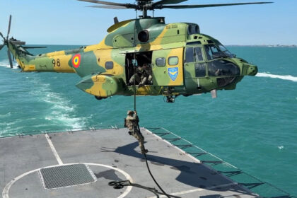 video capturarea unei nave fantoma in marea neagra trupele speciale ale nato participa la un exercitiu militar de amploare 6a0af800e2e83