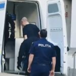video cu cei doi procurori constanteni dupa ce au fost arestati 6a073d12aec40
