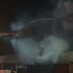 video incendiu puternic in bucuresti focul a cuprins mai multe imobile suprafata afectata de 800 mp a fost emis ro alert 6a096737024b5