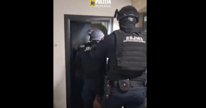 video perchezitii in bucuresti si patru judete intr un dosar de inselaciune cu reparatii de acoperisuri prejudiciul ajunge la 500 000 de lei 6a15a3a72fdd1