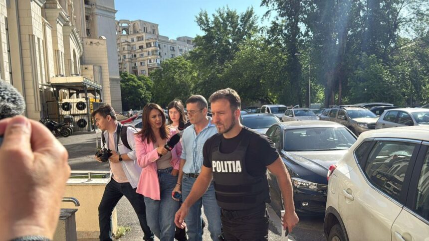 video procurorul teodor nita adus la parchetul general singur inainte de analizarea masurii preventive azi va fi o surpriza 6a16978e3c4e1