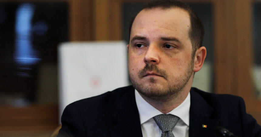 video rogobete contractul pentru spitalul regional cluj este semnat astazi la guvern toate cele trei spitale regionale sunt in construire 6a03198875e61