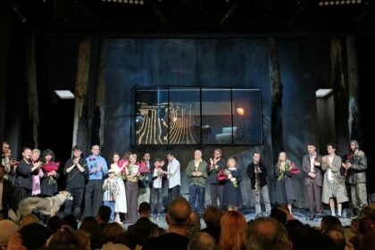 video un spectacol de neratat la teatrul de stat constanta toti fiii mei de arthur miller in regia lui vlad cristache 6a00ffa6c5d66