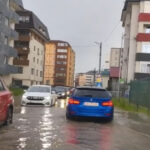 video vreme la extreme ploile torentiale si vantul puternic au facut ravagii in unele zone din tara copaci doborati si strazi inundate 6a11577425259