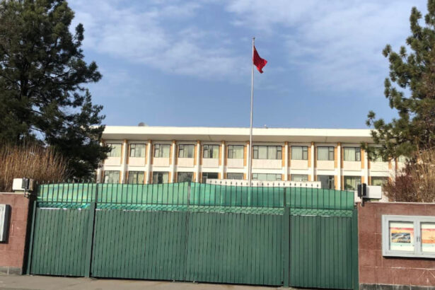 ambasada chineza il acuza pe alexandru muraru de interferenta in afacerile tarii dupa o vizita in taiwan reactia liberalului 6a24161660a00