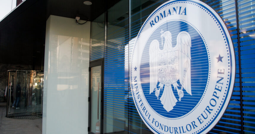 angajatii de la stat care gestioneaza fondurile europene ameninta cu greva generala in urma taierii veniturilor prin legea salarizarii 6a1fd7f3e0cf2