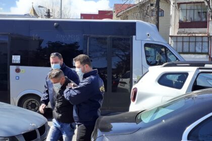 autorul crimei din cernavoda asteptat azi la tribunalul constanta 6a346b7b45a21