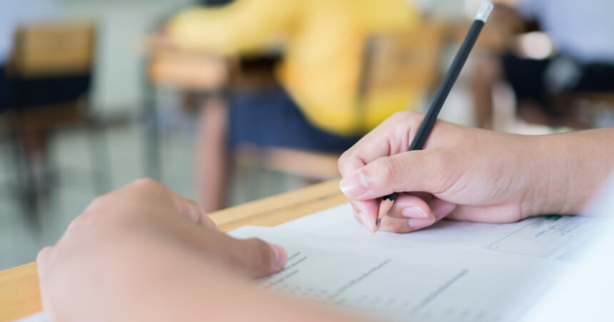 baremul la limba romana a fost publicat de ministerul educatiei cum se rezolvau subiectele de la bacalaureat 2026 6a42651acf457