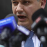 cand va depune eugen tomac programul de guvernare in parlament azi sunt programate discutii cu presedintii celor doua camere 6a2e389cf1d25