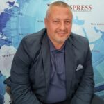 care este cv ul lui laurentiu mironescu contestatarul directorului general din portul constanta mihai teodorescu 6a1cbe8d85f85