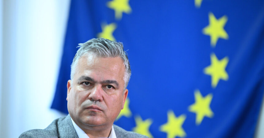 cine este adrian vestea desemnat de nicusor dan pentru functia de premier in locul lui eugen tomac 6a2e5271ccdc0