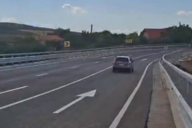 circulatia pe podul de pe dn2a langa crucea a fost redeschisa 6a3f638a8366e