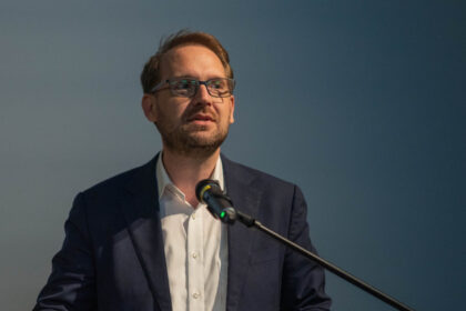 dominic fritz anunta ca va contesta la cedo decizia inaltei curti care ii interzice candidatura pana in 2030 6a3445e30ac21