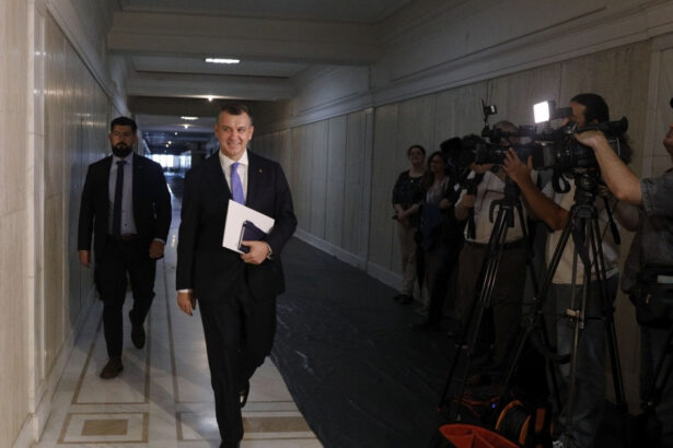 eugen tomac neaga ca si va depune mandatul fac apel la vigilenta avem nevoie sa ramanem uniti si concentrati pe acelasi scop 6a286d00d5746