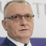 exclusiv liderii pnl se intalnesc luni pentru a discuta desemnarea lui adrian vestea ca premier cimpeanu e un om foarte potrivit 6a2ed6db274da