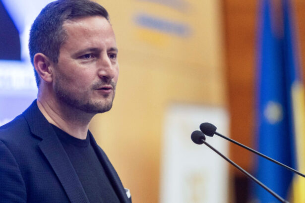 exclusiv nicu stefanuta mesaj dur pentru partidele care negociaza cu aur cand adaugi extrema dreapta la masa ai incheiat jocul democratic 6a3245bbb6015