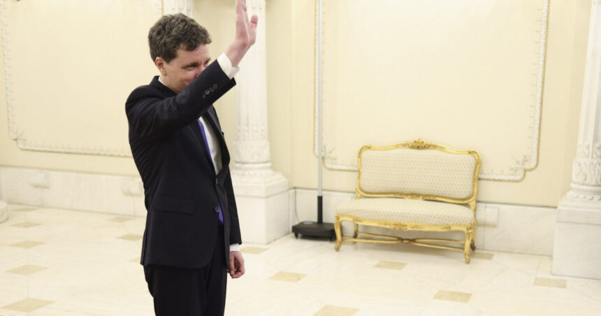 exclusiv planul b de guvernare ce nume de premier ia in calcul nicusor dan daca executivul condus de eugen tomac nu trece de parlament 6a284e9aaacbf