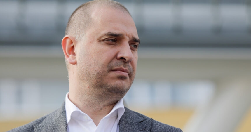 exclusiv radu mihaiu usr n ar vota un guvern psd un guvern minoritar reformist este ceea ce are nevoie romania 6a3a5c952a4bc