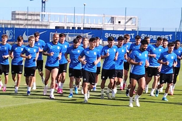 farul constanta isi afla vineri programul din noua editie a superligii 6a3e4174a78f5