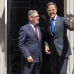 keir starmer discutii cu mark rutte marea britanie isi reafirma angajamentul fata de nato in plin conflict privind bugetul apararii 6a42bcf6eb79f