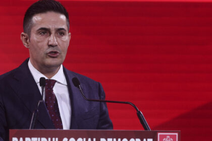 manda il acuza pe bolojan ca minte nu va deranjeaza ca ati ajuns sa stati la palatul victoria din mila lui george simion 6a3d26191af21